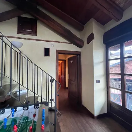 La Casa Arancione *