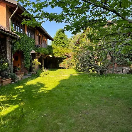La Casa Arancione 게스트하우스 *