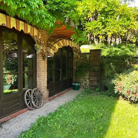 게스트하우스 La Casa Arancione