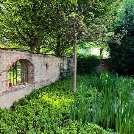 La Casa Arancione